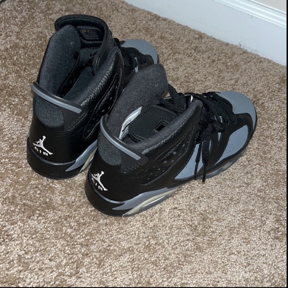 Jordan 6 - Picture 5 of 5